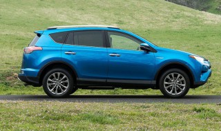 海外版rav4有自动泊车吗 丰田2016RAV4可以自动泊车吗