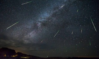 宝瓶座南流星雨在哪个方向 宝瓶座南流星雨在什么方向