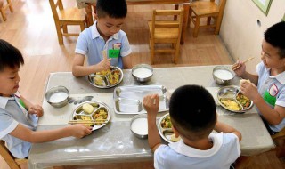 宣传幼儿园伙食的语句 关于幼儿园伙食的语句