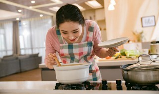 木瓜芦荟乳鸽怎么做 制作木瓜芦荟乳鸽的方法