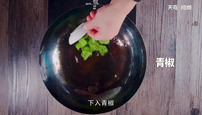 菠萝鸡片的做法 菠萝鸡片怎么做