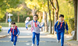 初中生的孩子太任性怎么办（小孩子任性怎么办）