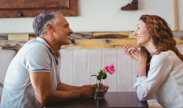 如何经营夫妻之间的感情 夫妻间怎么加深感情