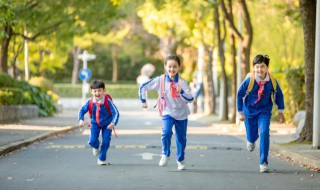 初中读全封闭学校好吗 初中读全封闭学校好吗山东