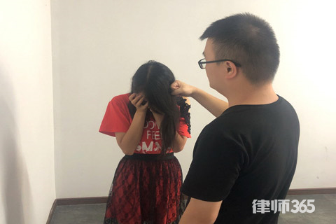 家庭暴力离婚诉讼起诉书怎么写