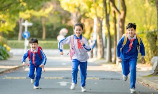 三年级孩子谈恋爱家长引导 怎么和小学三年级孩子谈爱情