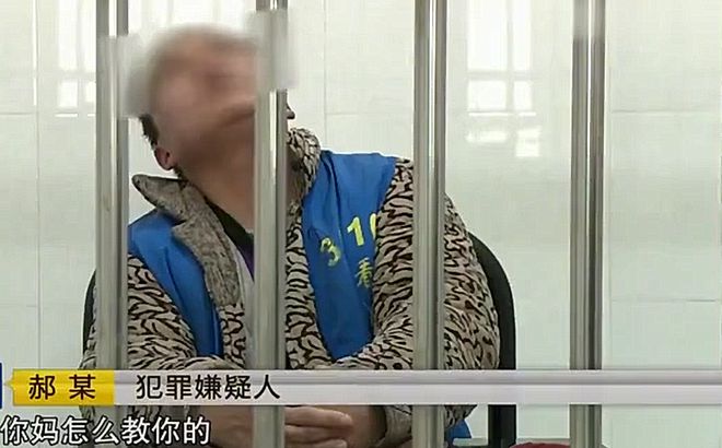 孕妇口无遮拦骂路人几天后被入室捅死,12年后凶手哭诉:我妈不能骂