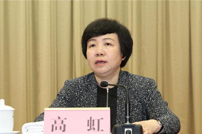 纪检女厅官主动投案，广西两任自治区党委巡视办主任接连落马