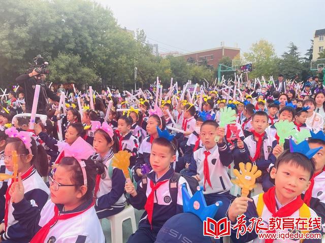 一场盛大的生日party！青岛辽源路小学70周年校庆嗨翻全场