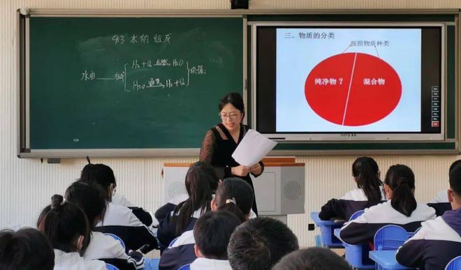 中学生眼中“难学”科目排名，物理化学前三都没进，榜首属实难学