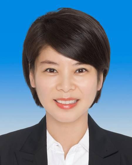 多地任命“80后”女副市长，有个共同点