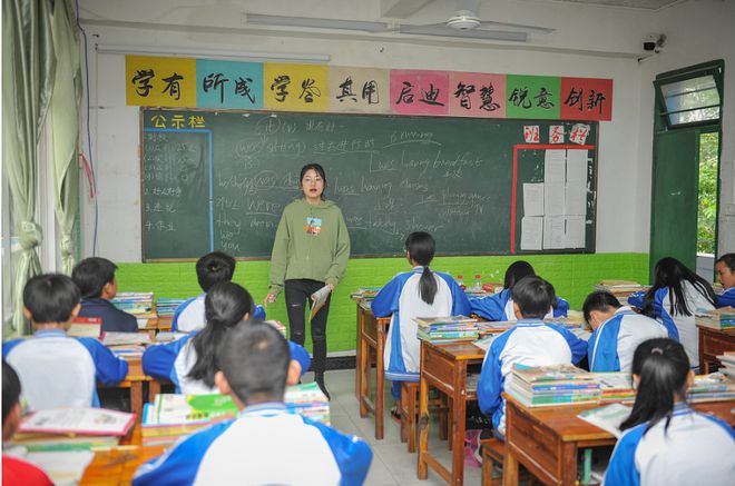 有助初中生提升英语的几个冷知识，半学期就有效果，贵在有耐心