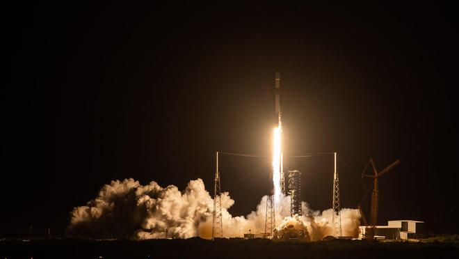 SpaceX 猎鹰 9 号火箭再创新纪录，实现 18 次重复使用