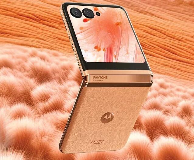 摩托罗拉moto razr 40 Ultra折叠屏手机推出限定粉