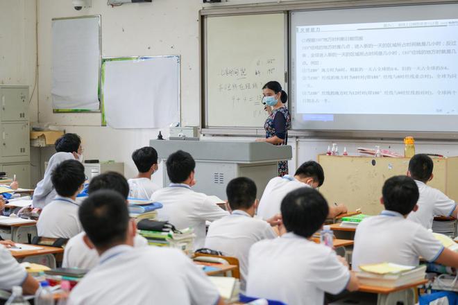 教育部发布通知，教师负担将加重，家长却很高兴！